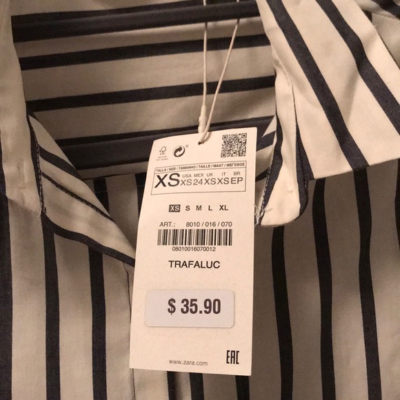 Zara Striped Short Sleeve Swing Button Down - Picture 2 of 3